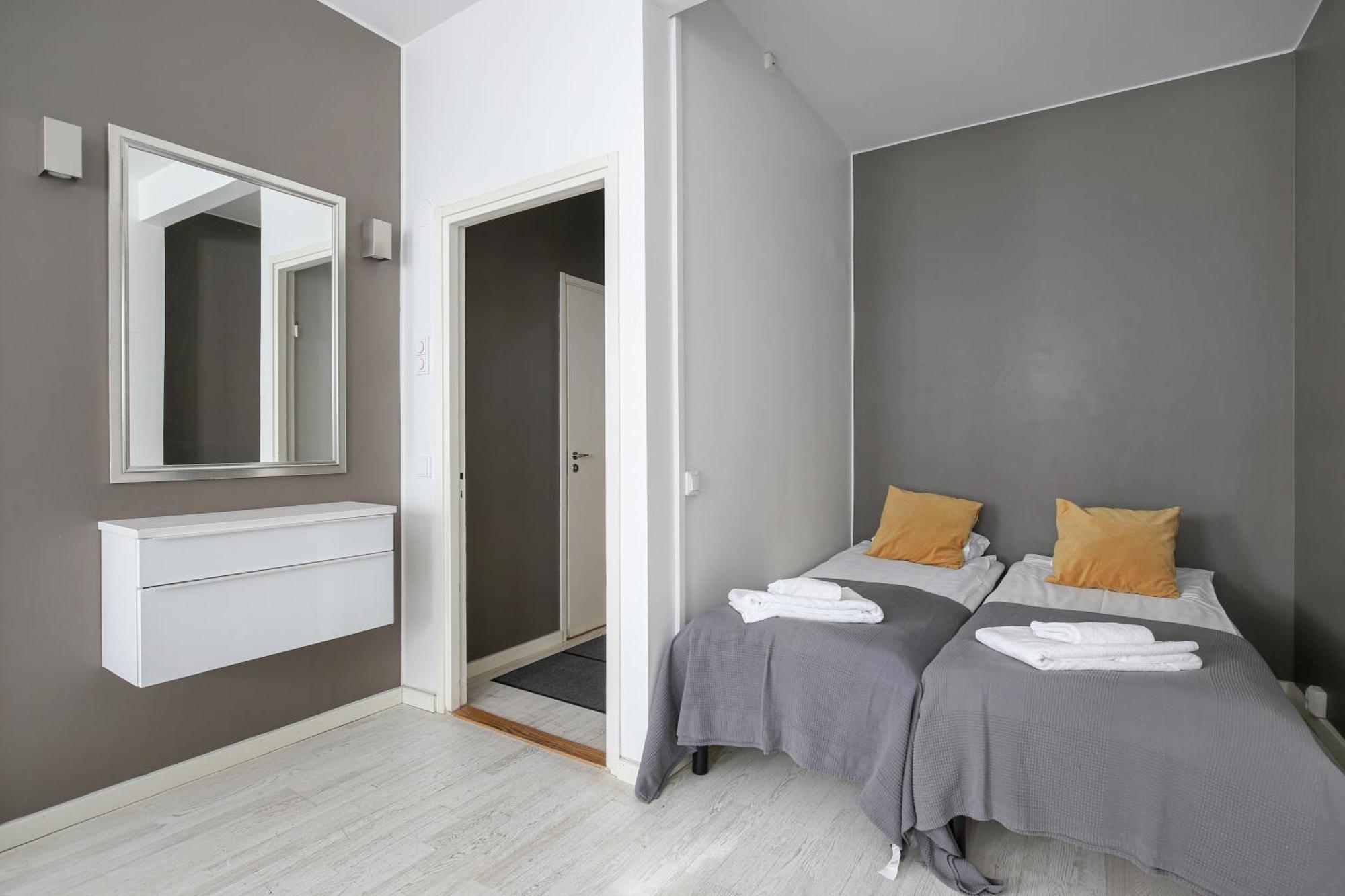 Kotimaailma Apartments Kamppi - Studio For 2 Helsinki Luaran gambar